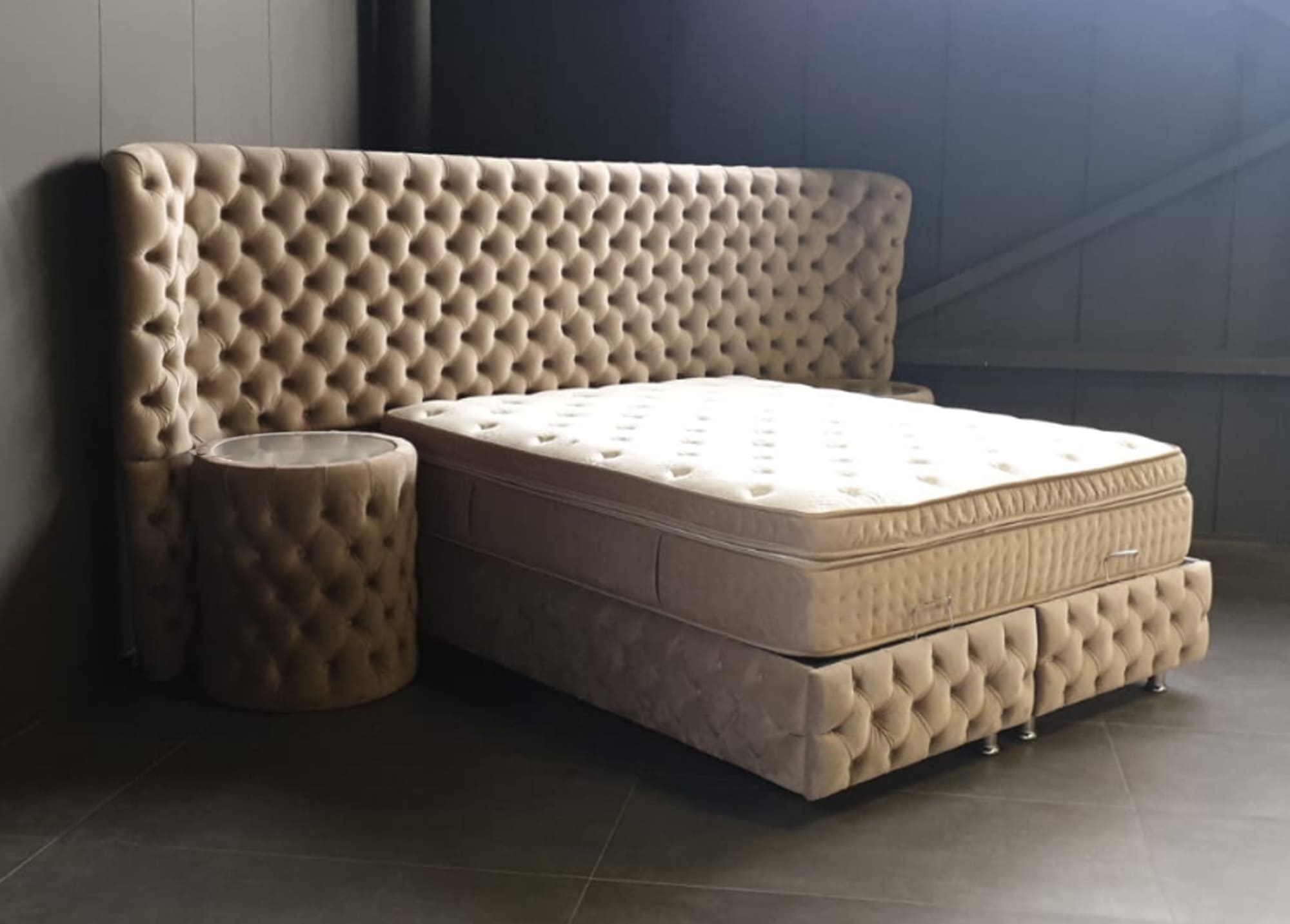 Boxspring Hollywood XL Utrecht Decor Wonen